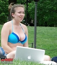 Babe playing with her hot bikini ass