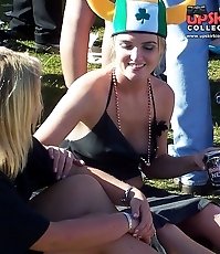 Nothing but hot downblouse tits