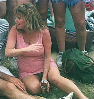 UPSKIRT9.JPG